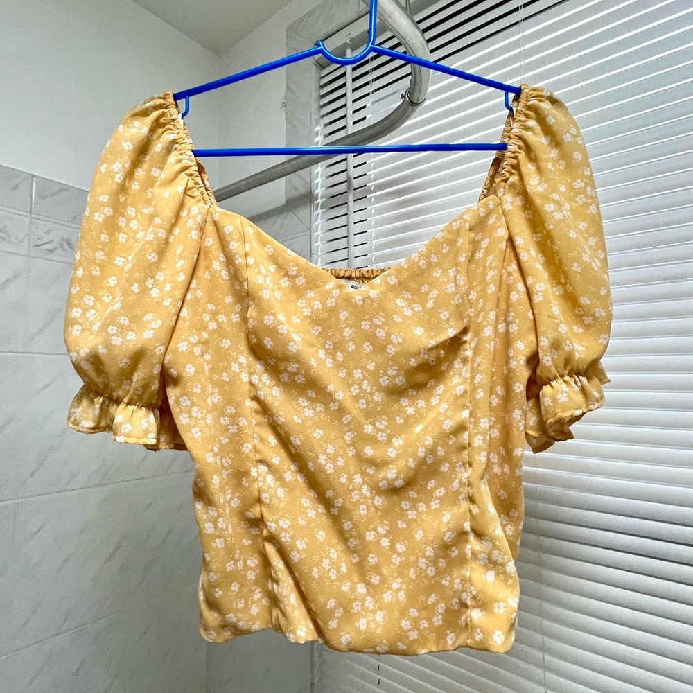 Abercrombie Corset Puff Sleeve Top